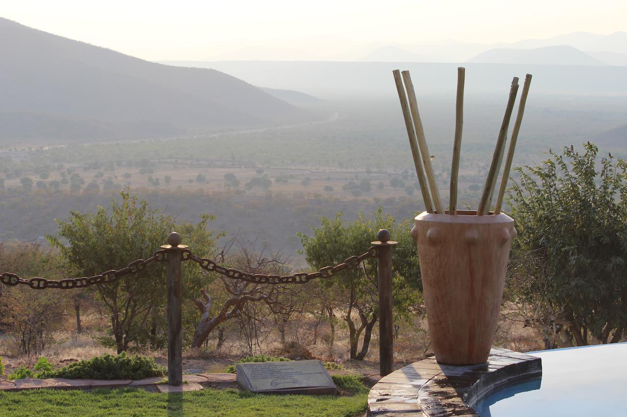 Opuwo Country Lodge Dış mekan fotoğraf